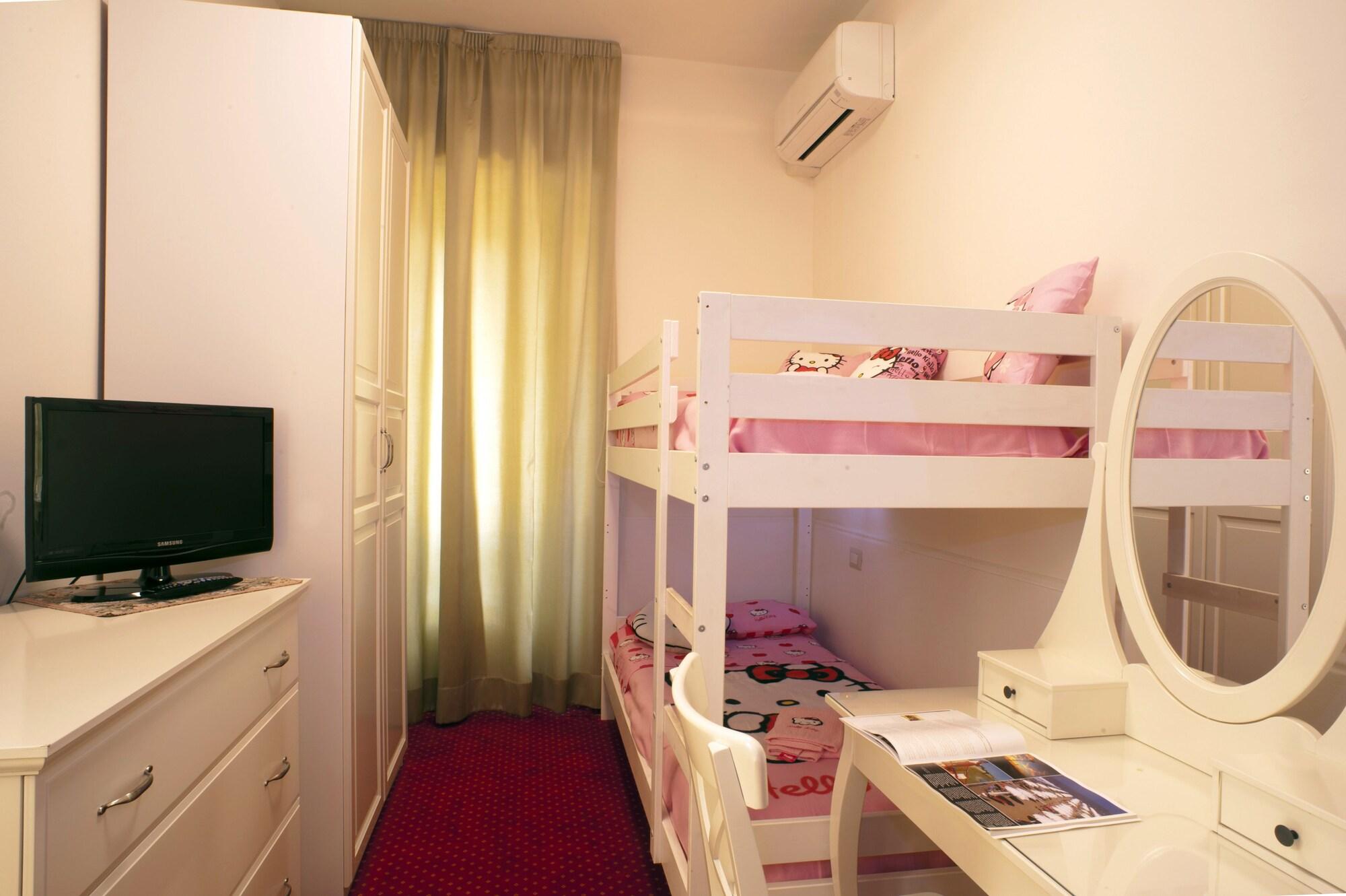 Hotel Milano Helvetia - In Centro Con Piscina Ριτσόνε Εξωτερικό φωτογραφία